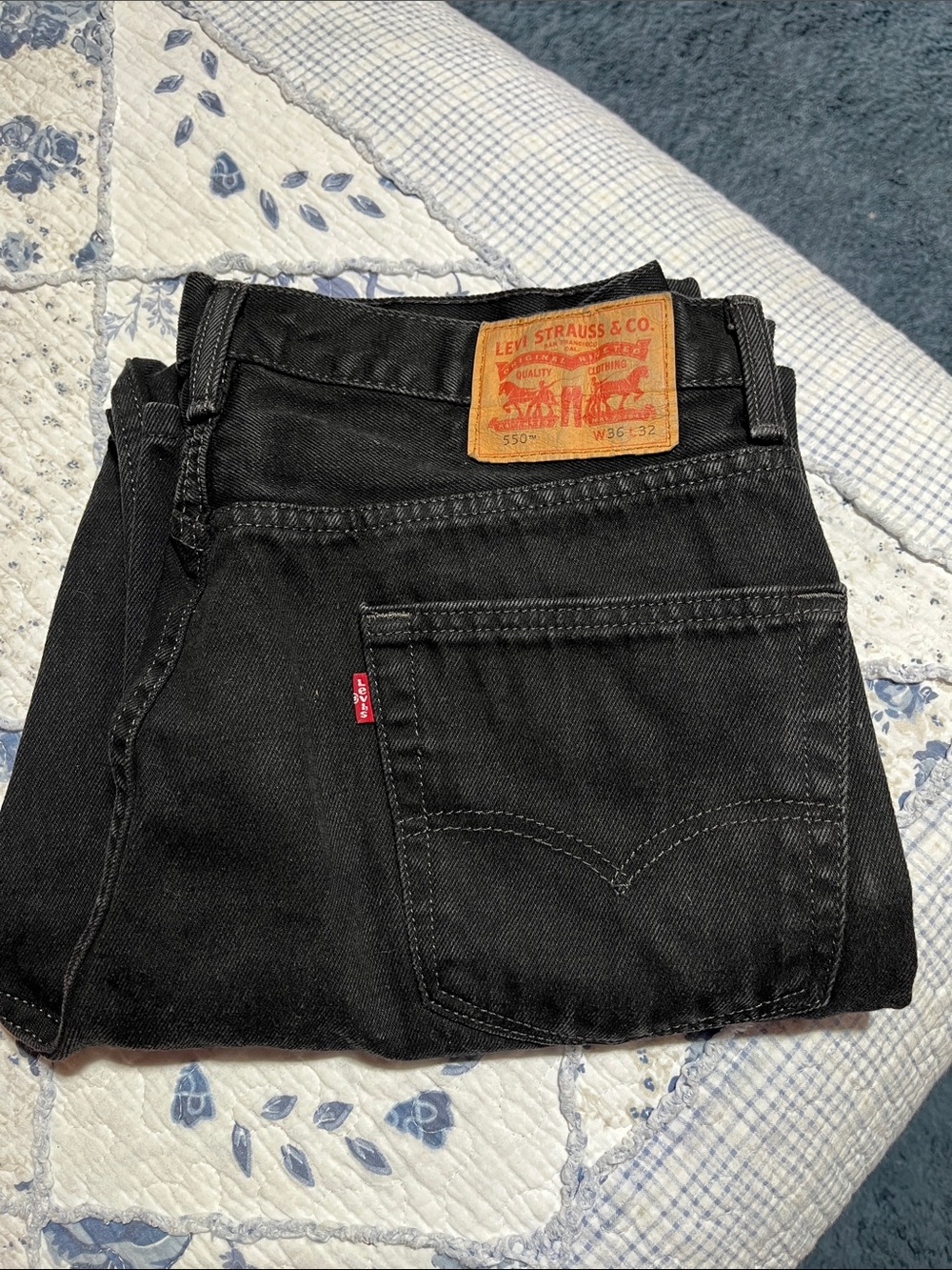 Levi's Men's Black Straight Jeans